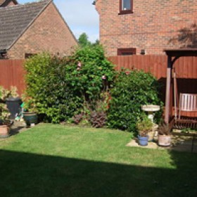 200x200-urban-rural-landscapes-case-small-overlooked-garden1